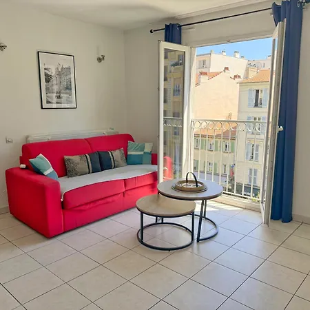 Appartement 4-person - Air Conditioning And Pool *