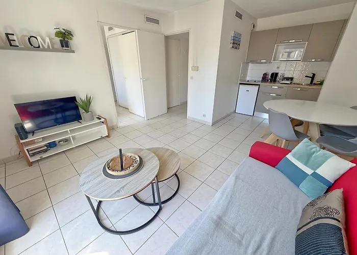 公寓 4-person - Air Conditioning And Pool *