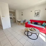 4-person - Air Conditioning And Pool Appartement *