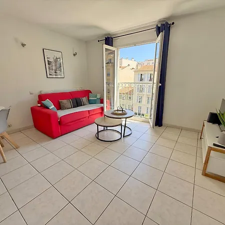 4-person - Air Conditioning And Pool Апартаменты Ницца