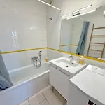 4-person - Air Conditioning And Pool Апартаменты