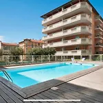4-person - Air Conditioning And Pool Ницца